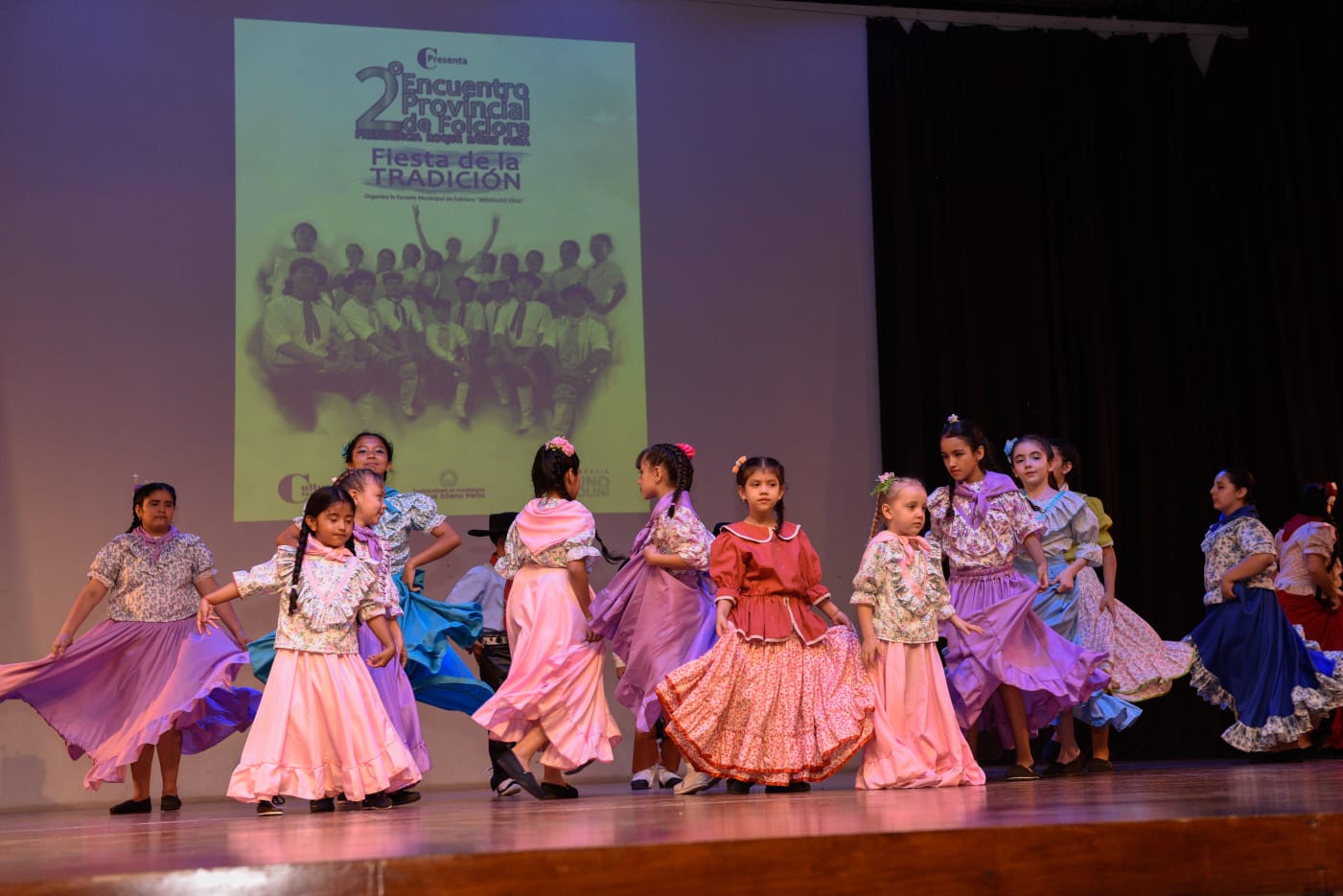 Con total éxito se realizó el 2° Festival Provincial de Folclore en el Centro Cultural Municipal