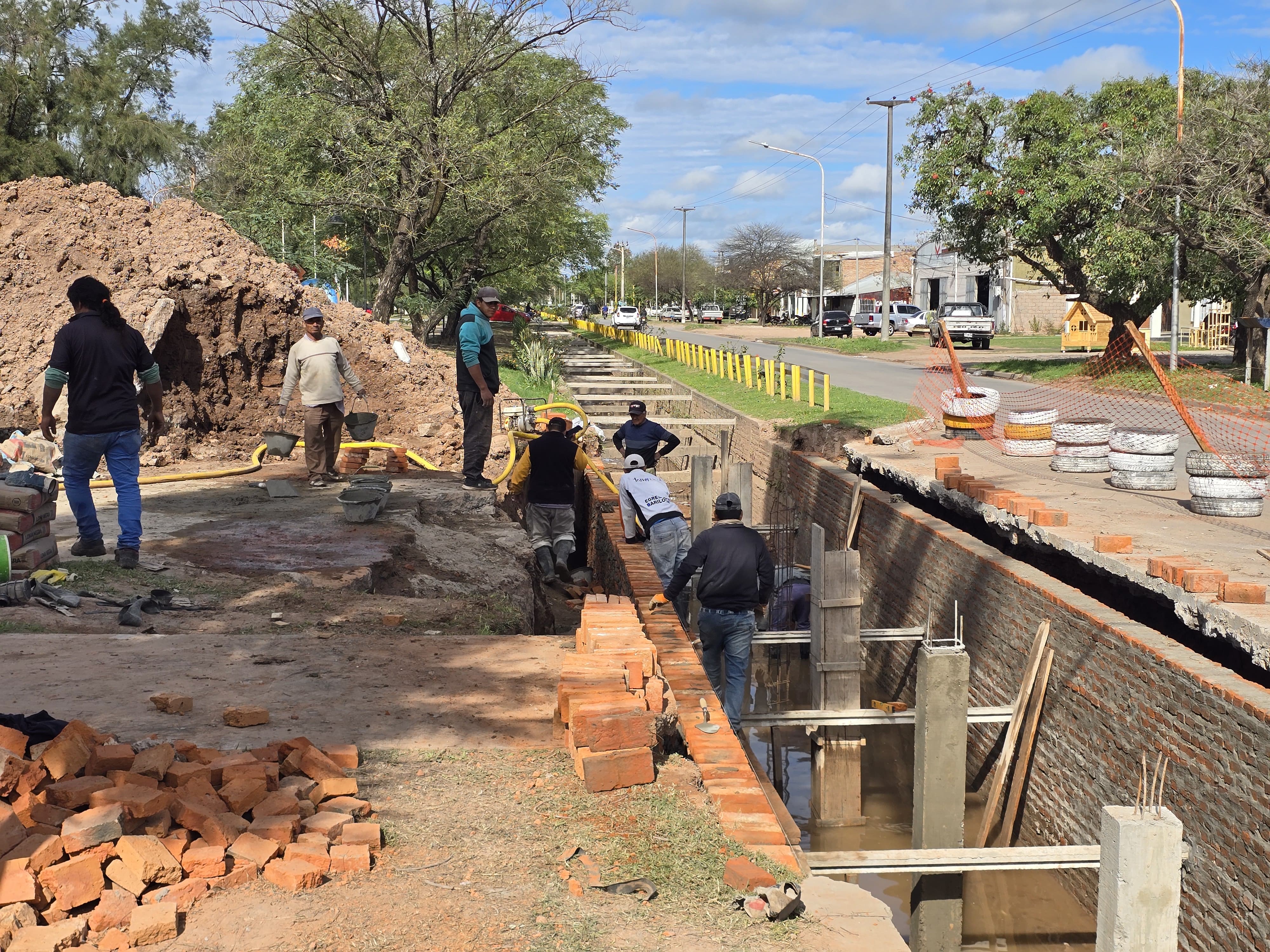 El Municipio avanza con múltiples frentes de obra en distintos sectores de la ciudad