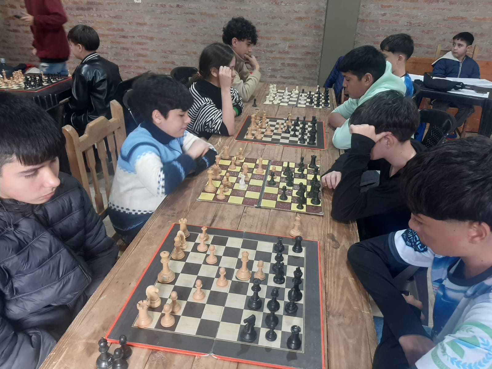 El Polideportivo Municipal fue sede de la instancia zonal del Chaco Juega de Ajedrez