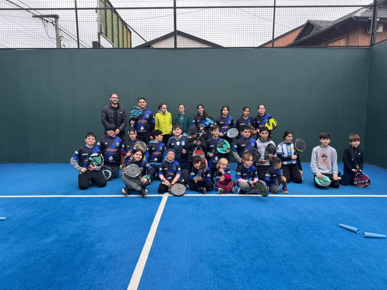La Escuela Municipal realizó un encuentro de pádel