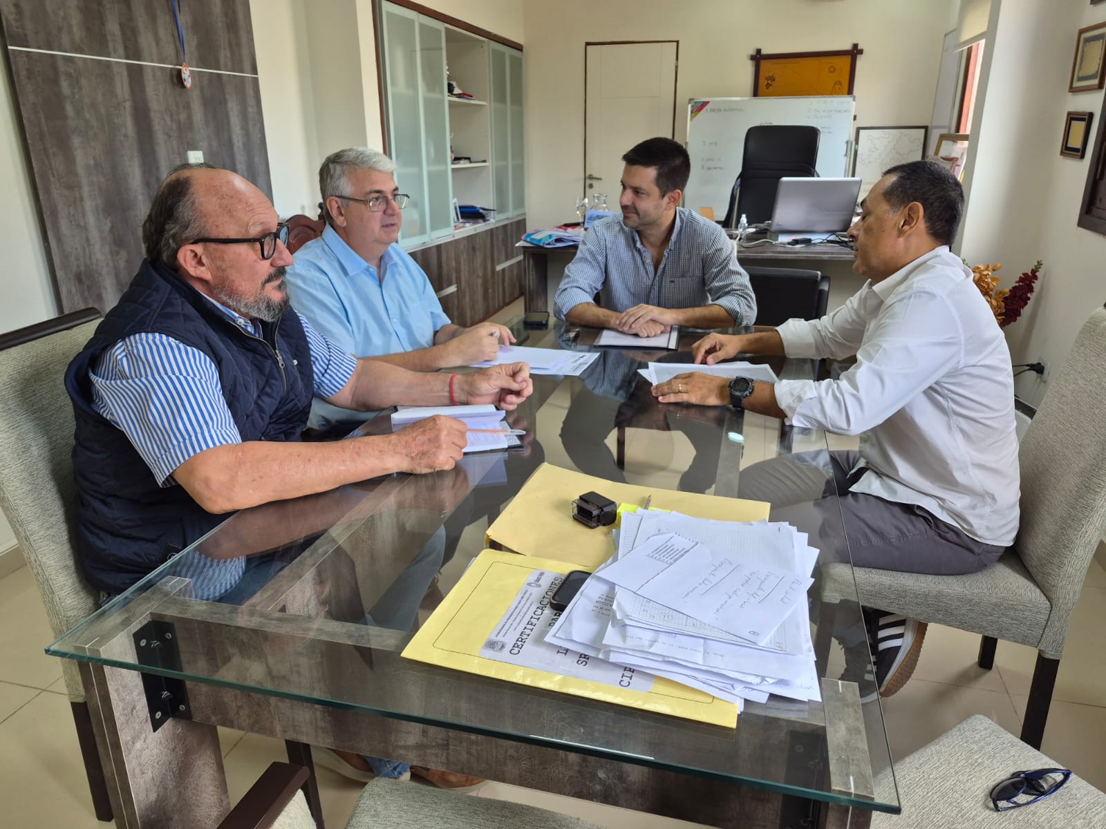 El municipio y la Cámara de Comercio avanzan en una propuesta de alivio fiscal para comerciantes locales