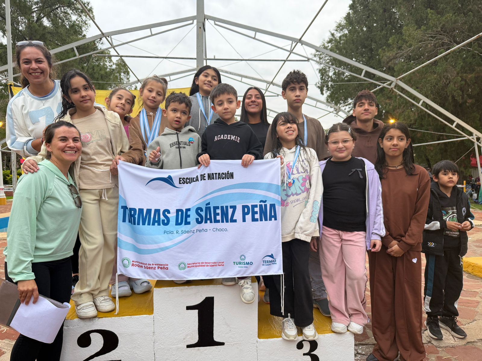 La Escuela Municipal de Natación del Complejo Termal participó del II Torneo Interclubes