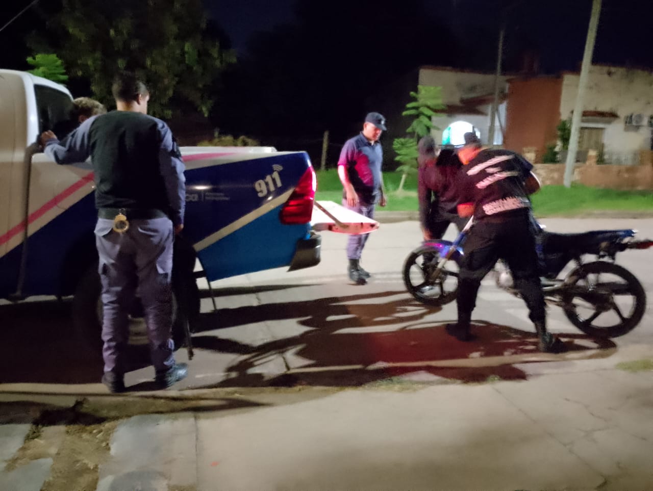 Por accionar del personal de prevención se logra  frustrar el robo de una moto y la detención responsable