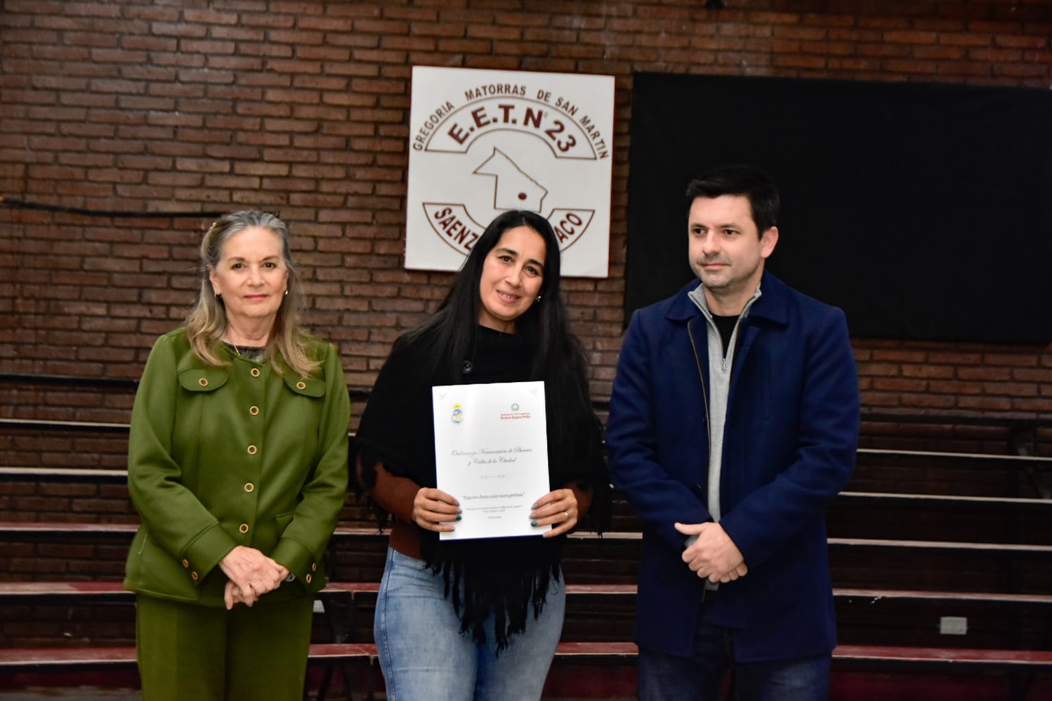 Sáenz Peña reconoció el legado de Carmen Vidal con la imposición de su nombre a una calle