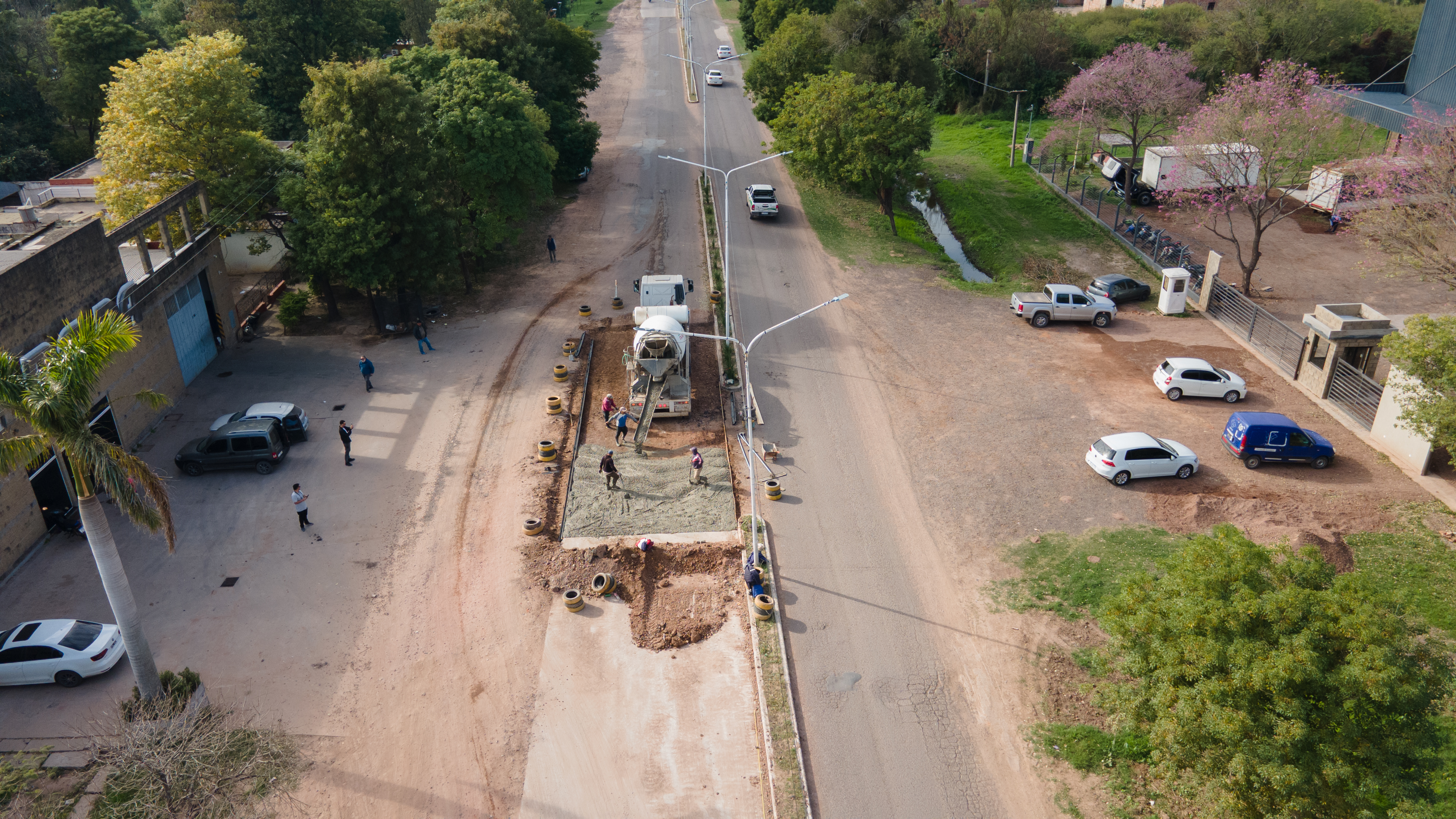 El municipio avanza con la repavimentación de la avenida Los Inmigrantes