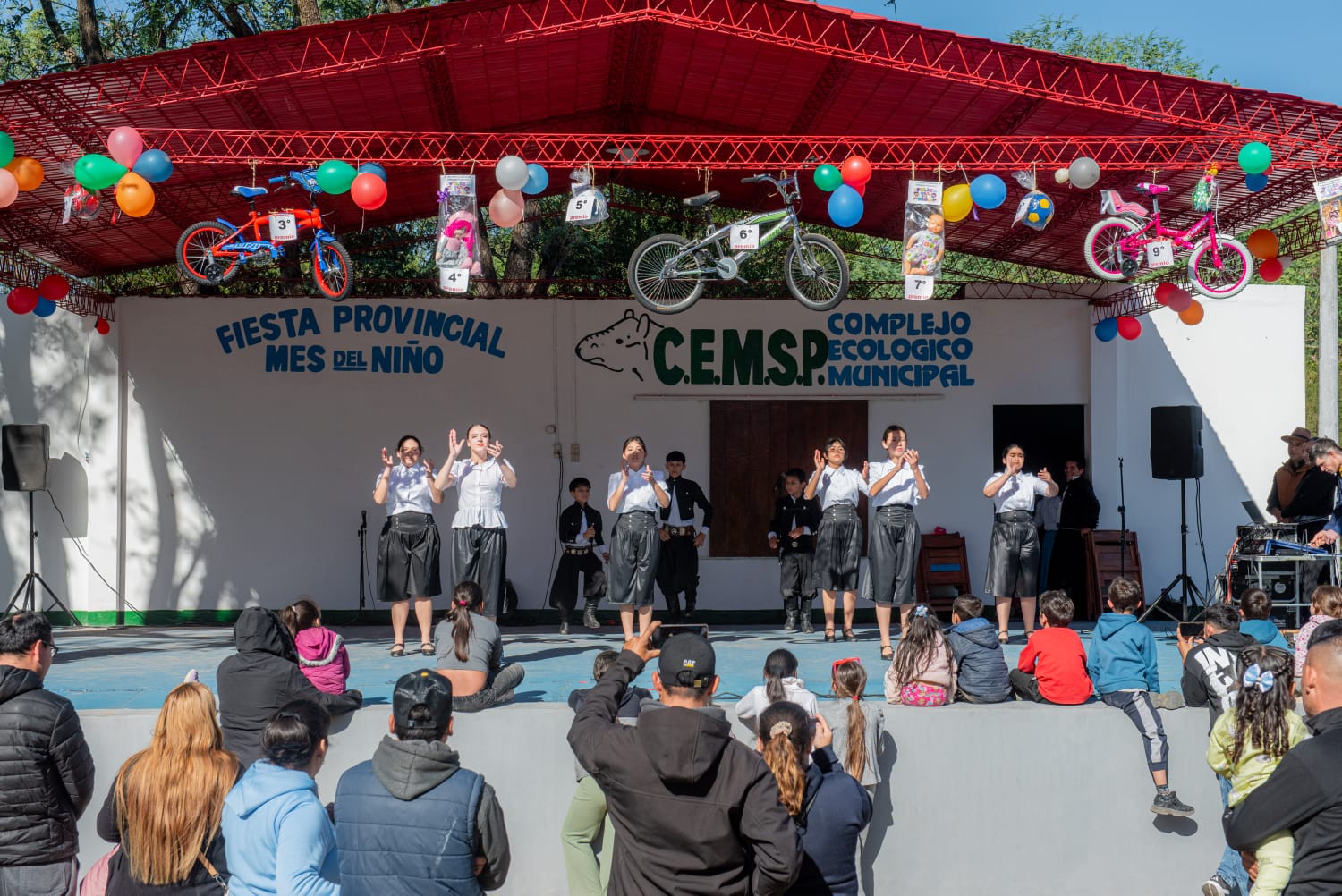 Cultura dice presente en la celebración por el mes del niño en el Complejo Ecológico