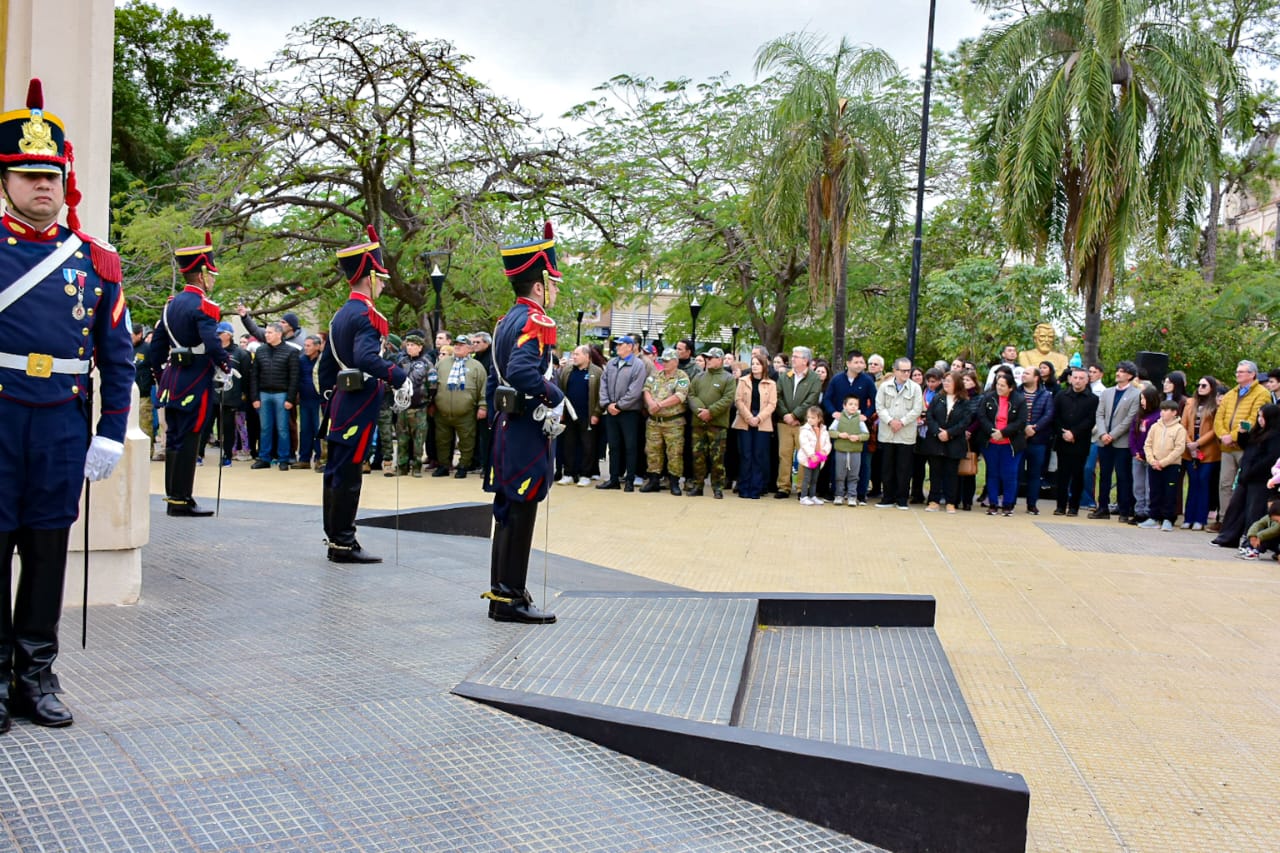 Con un acto el Ejército Argentino presentó el "Ejercicio Libertador" en la plaza San Martín